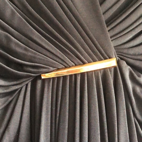 Salvatore Ferragamo ladies dress size 46. Never worn and new with tag. - Picture 7 of 8